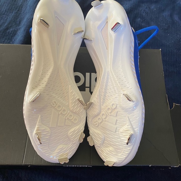 Adidas Icon V Bounce iced out baseball cleats. Never worn. No box - Picture 6 of 6